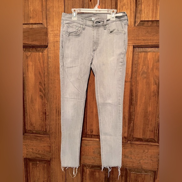 Rag & Bone Women’s Light Grey Ankle Skinny Raw Hem Jean Size 30 - Picture 1 of 9